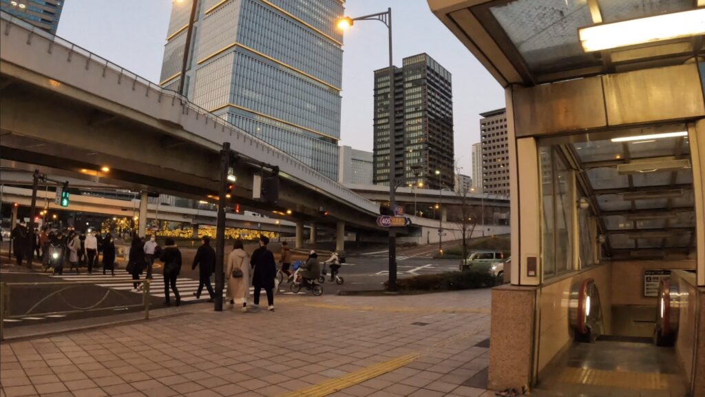 赤坂見附駅A出口